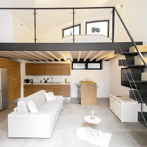 Apartment Design Central, Bergamo