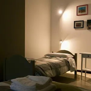 Stay Bergamo Πανσιόν